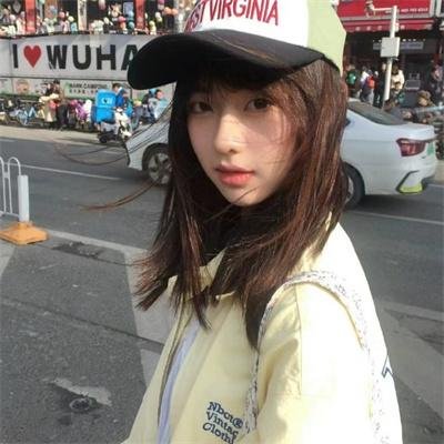 容基耶尔女士